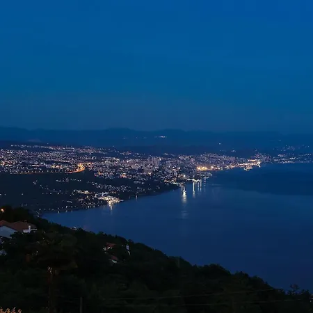 Grotta Hébergement de vacances Opatija